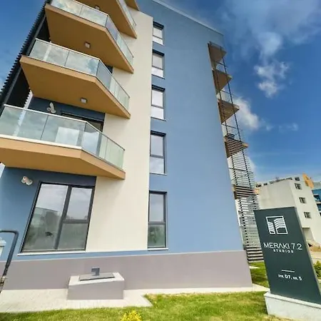 Appartement Meraki Mykonian With Pool Năvodari